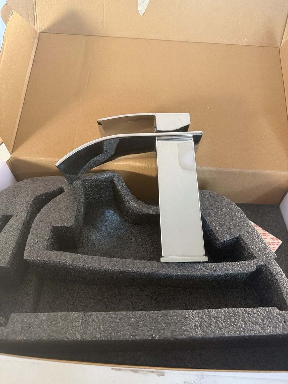 Modern Chrome Waterfall Bathroom Sink Faucet New in Box